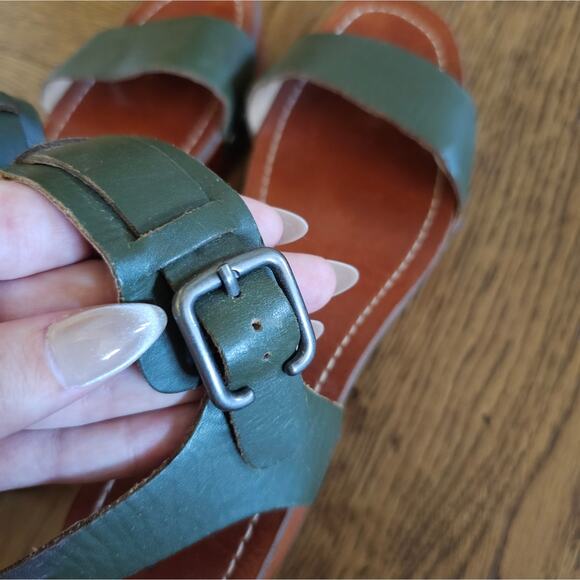 Lucky Brand Hannela Platform Sandals - Picture 12 of 12